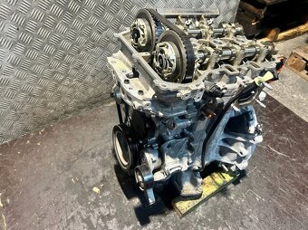 Opel Corsa F motor 1.2i 10XKDU - 5