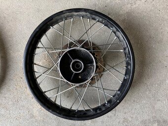 Royal Enfield Himalayan 450 - 5