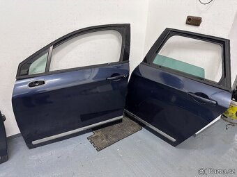 Citroen C5 II X7 boční dveře Barva KGNC - 5