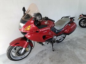Honda NTV 650 Deauville - 5