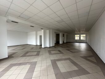 Obchodní prostory k pronájmu - 5