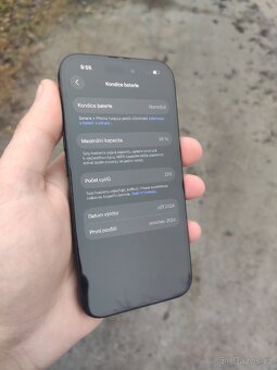 Iphone 16 Black 128gb NA DÍLY - 5