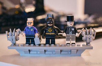 LEGO DC Batman 76161 Batwing z roku 1989​ - 5