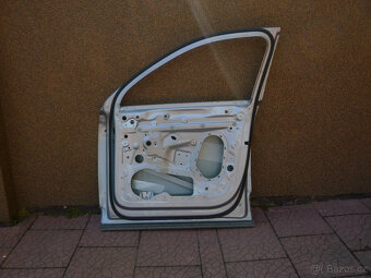 Audi Q7 / 4M originál pravé přední dveře - 5