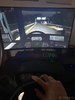 Herní simulátor renault clio 3 - 5