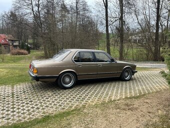 BMW E23  735i MANUAL - 5