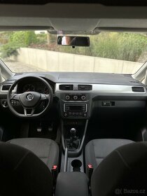 VW Caddy Maxi 2.0TDI 2016 184tis.km/ Tažné/ Fr. assist/ Temp - 5