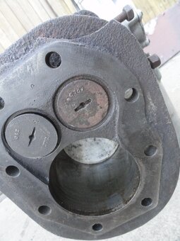 Motor BMW R11 5.série, BMW R12 - 5