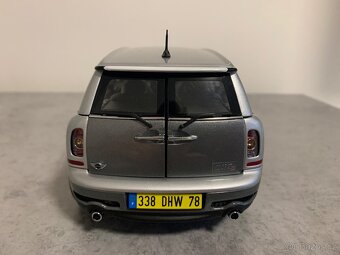 Mini Cooper S Clubman silver 1:18 Kyosho - 5