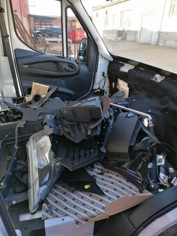 KABINA IVECO DAILY - 5