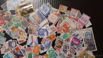 Poštovní známky mix SVĚT 350ks - 5