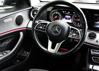 Mercedes-Benz Třídy E 220d 4M NEZ.TOP LED TAŽNÉ - 5