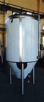 Nerezový tank 500,1000,2000l - 5