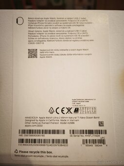 Apple Watch Ultra 2, 49mm Natural Ti Navy Ocean Band - 5