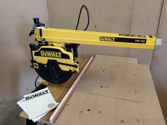 Radiální pila, zkracovací pila, pila DEWALT, pokosová pila - 5