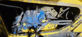 Oprava CAT KOMATSU - 5