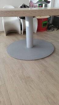 Kulatý rozkládací stůl 210 cm - 5