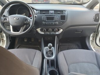 Kia rio - 5