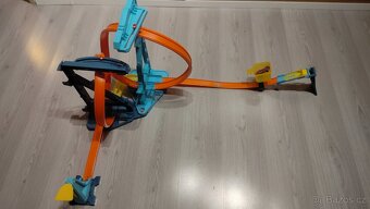 Hot Wheels - 5