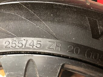 Jeep Grand Cherokee 255/45 ZR20 - 5