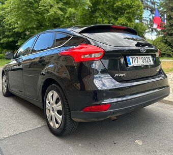 Ford Focus 1.0 EcoBoost , nová STK, 74 kW, klimatizacee - 5