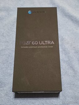 Motorola Razr 60 Ultra 16GB/512GB Pantone Trail - 5