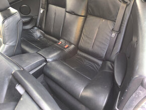 E64 Pre-lci Černá kůže sport sedadla - 5
