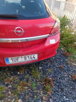 Opel Astra h gtc - 5