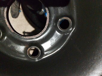Kola 6x16 et50 5x112 Škoda,VW,Seat,Audi+zimní pneu 205/55/16 - 5
