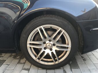 Prodám Mercedes E-320 4 matic elegance - 5