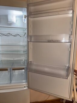 Lednice s mrazákem Electrolux - 5