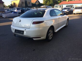 Alfa Romeo GT KŮŽE NAVIGACE - 5