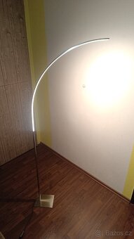 Prodám LED světlo LIVARNO LUX výška 150 cm - 5