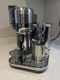Prodám Nespresso Vertuo Creatista – stylový a chytrý kávovar - 5