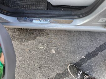 Citroen c3 1.4hdi exclusive - 5