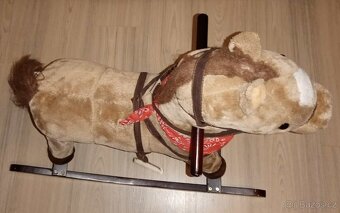 Houpací 🐴🐎 kůň - 5
