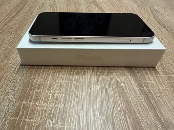iPhone 13, 256GB hvězdně bílá - 5