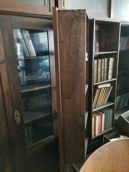 Knihovny starožitné zámecké - 5