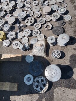 Pokličky na ALU kola a plechové disky - 5