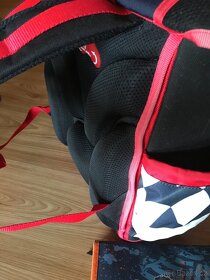 Prodám dětskou školní aktovku - 5