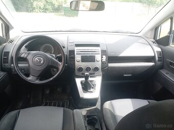 Mazda 5 - 5