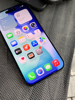 Apple Iphone 15 - 128GB - BLACK - UŽASNÝ IPHONE - 5