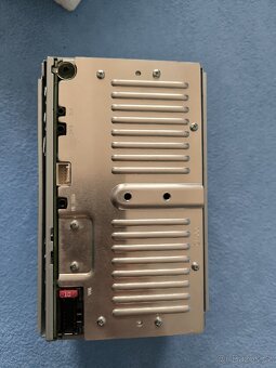 Pioneer DMH-A240BT - 5