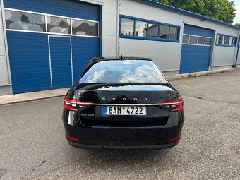Škoda Superb 2.0TDI 110 kW DSG Style Plus - 5