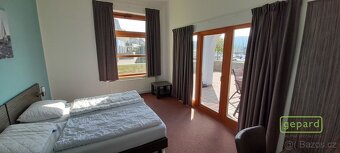 Apartmánový byt s terasou v 1. řadě u kotviště resortu Marin - 5