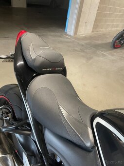 Suzuki GSX-S 1000 - 5