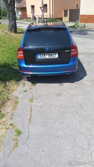 Octavia combi RS - bouraná levá zadní náprava - 5