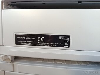Řezací plotr Silhouette Cameo 4 Pro - 5