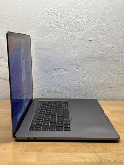 MacBook Pro 16” 2019 CTO/32GB RAM/i7/1TB SSD/ Záruka - 5