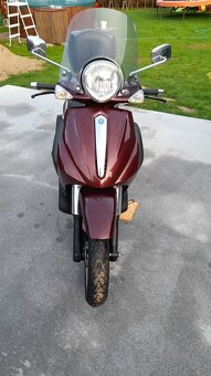 Piaggio Beverly 500 - 5